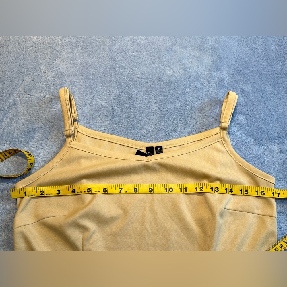 Essentials by Milano•neutral fitted tank top•adjustable straps•medium•buttermilk - Picture 7 of 8